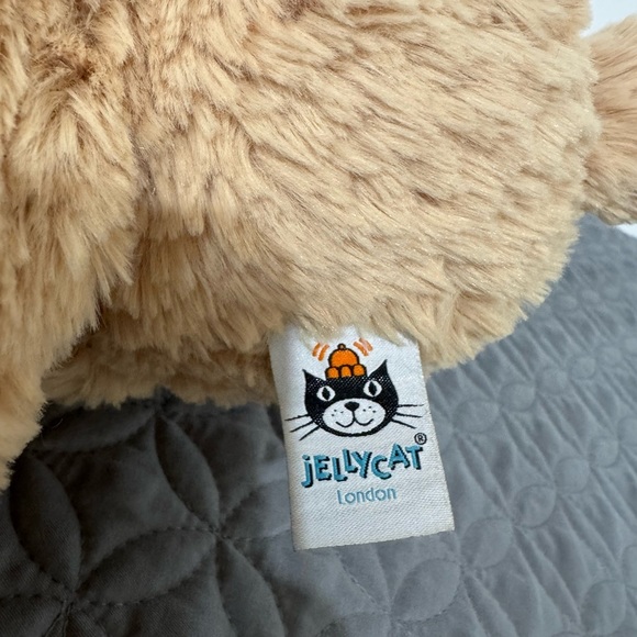Jellycat Cozy Tan Bear - Picture 2 of 5